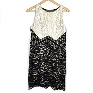 Vince Camuto black and white sleeveless lace / eyelet knee length formal dress 8